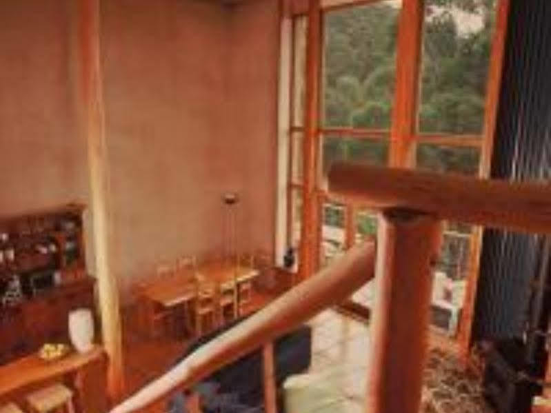 Peppermint Ridge Retreat 호텔 Woodbridge 외부 사진